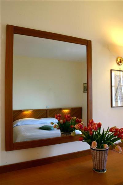 Hotel Villa Pina Antico Francischiello Масса-Лубренсе Номер фото